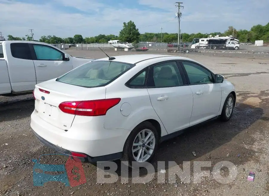 1FADP3F24JL209013 Photo# 4
