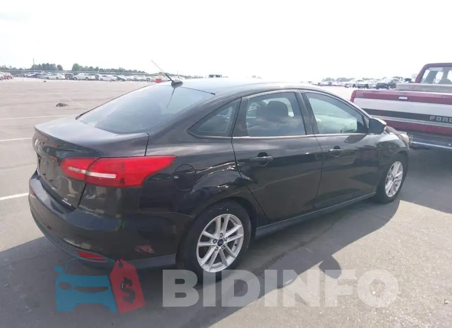 1FADP3F2XGL402789 Photo# 4
