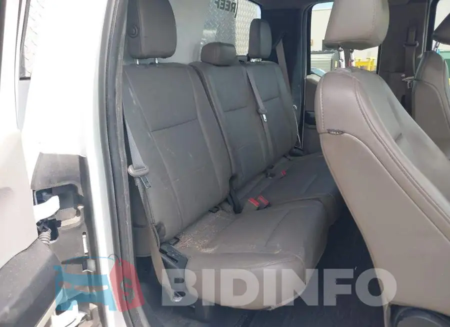 1FT7X2A62JEB05362 Photo# 8