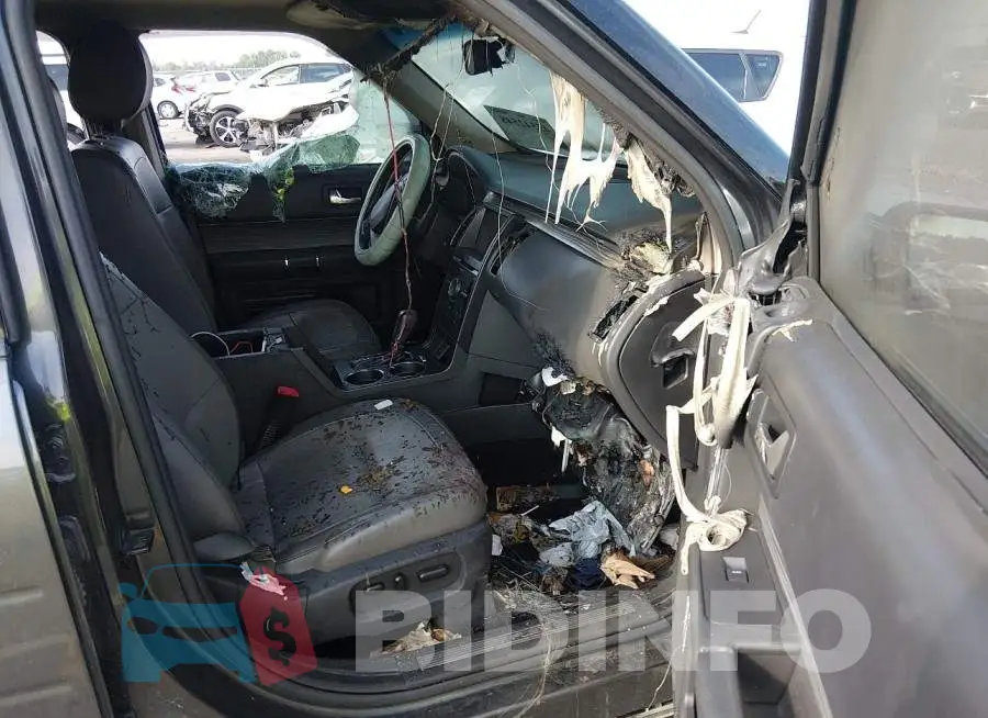 2FMHK6DT1KBA10621 Photo# 5