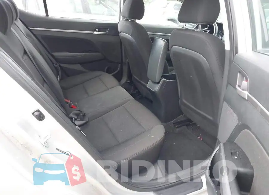5NPD84LF7KH450851 Photo# 8