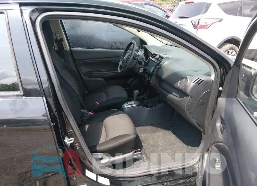 ML32AUHJ0MH009902 Photo# 5