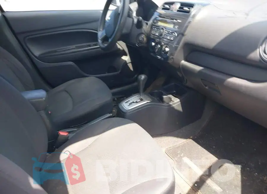 ML32F3FJ4HHF14607 Photo# 5