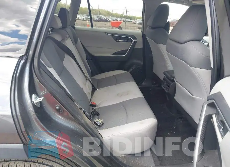2T3P1RFV7MC256318 Photo# 8