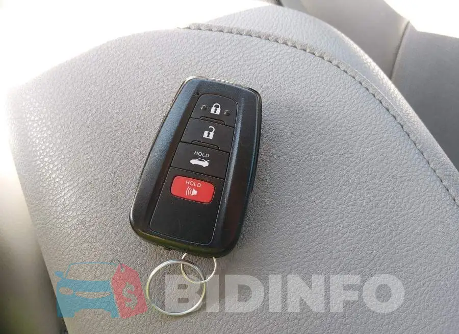 4T1F11BK3PU085152 Photo# 11