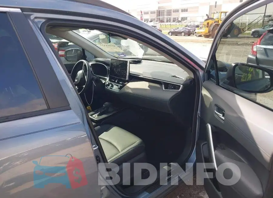 7MUEAAAG2TV181176 Photo# 5