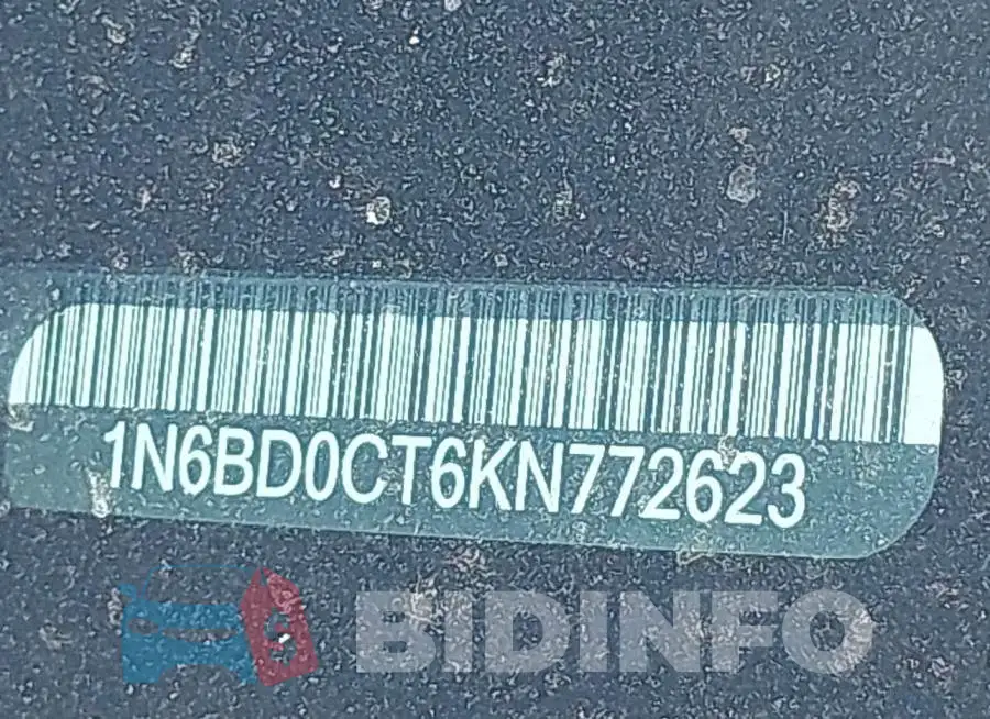 1N6BD0CT6KN772623 Photo# 18