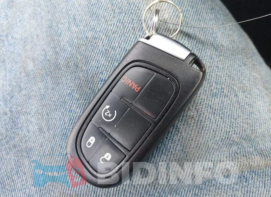 1C4PJMLB0KD105357 Photo# 11
