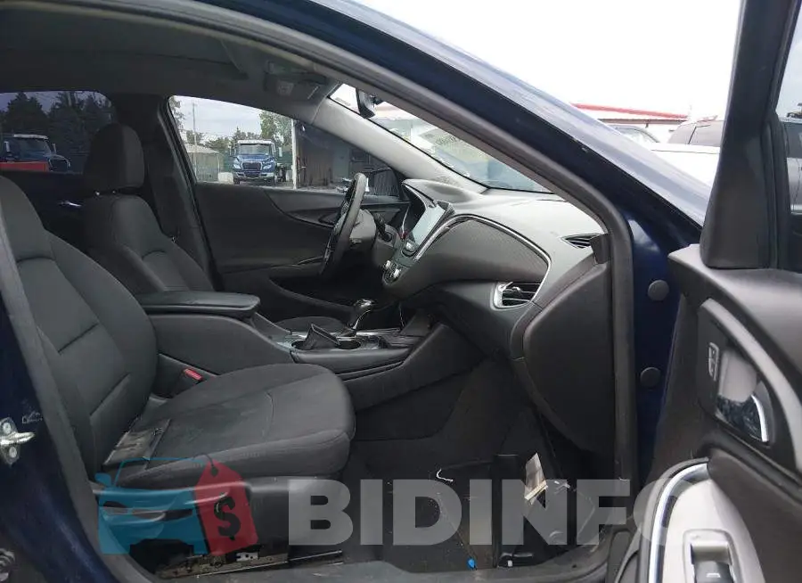 1G1ZD5ST2JF150683 Photo# 5