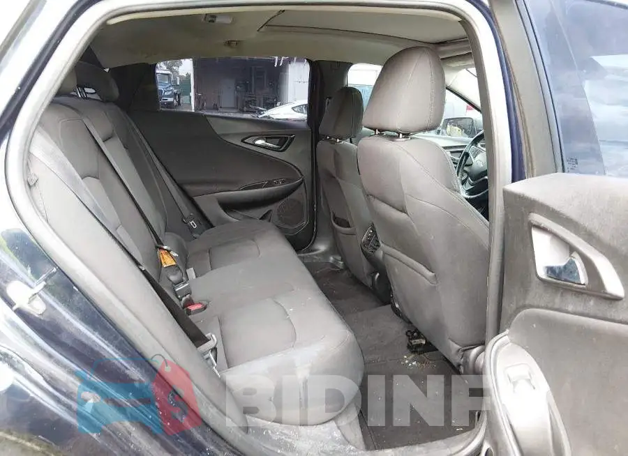 1G1ZD5ST2JF150683 Photo# 8