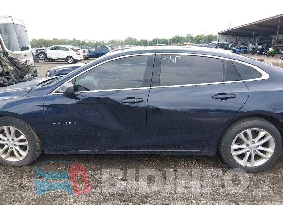 1G1ZD5ST2JF150683 Photo# 14