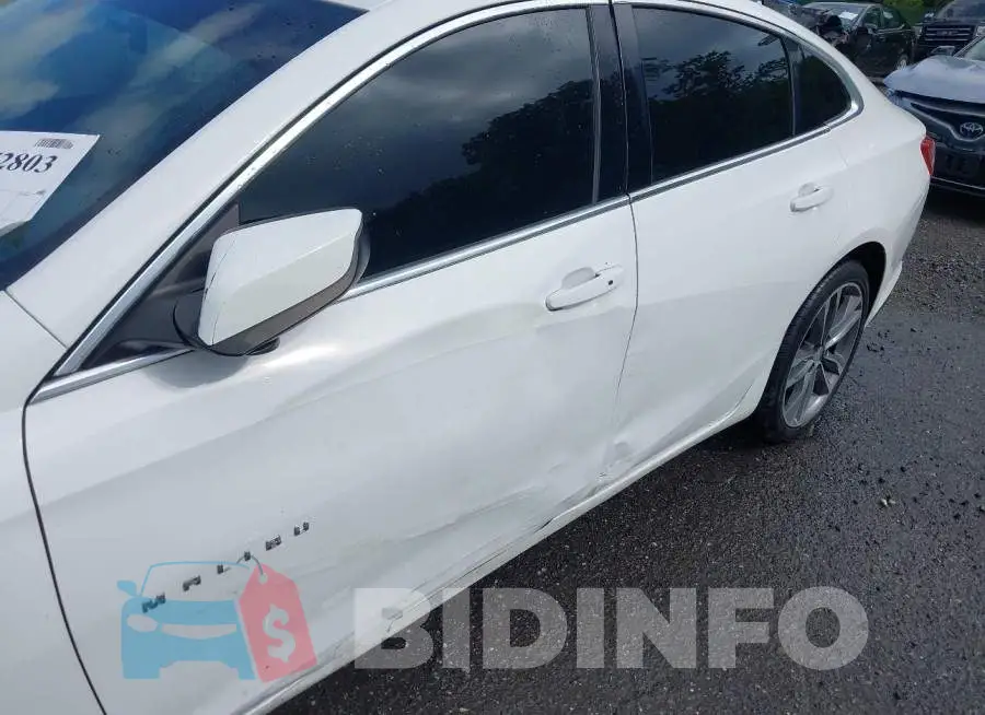 1G1ZD5ST3LF124113 Photo# 6
