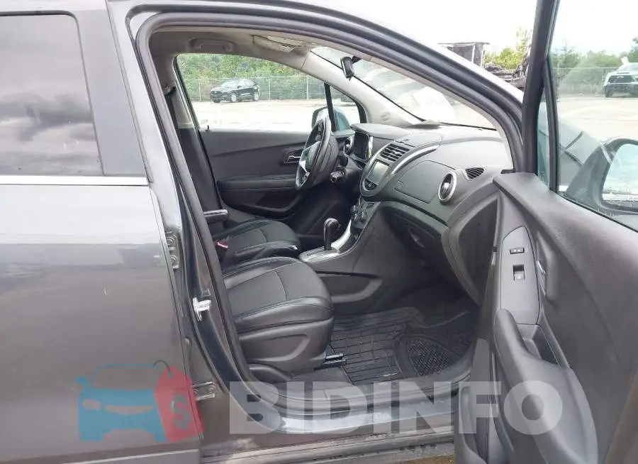 3GNCJLSB0GL247937 Photo# 4