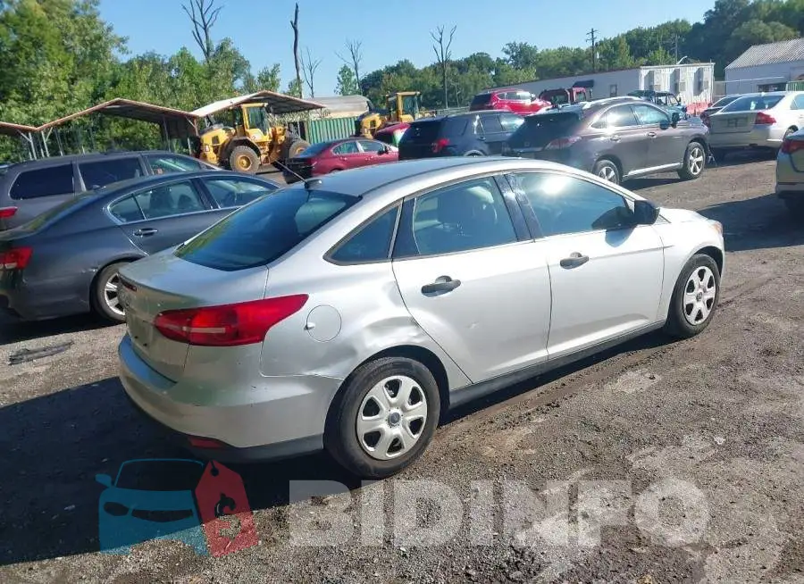 1FADP3E21HL259301 Photo# 4