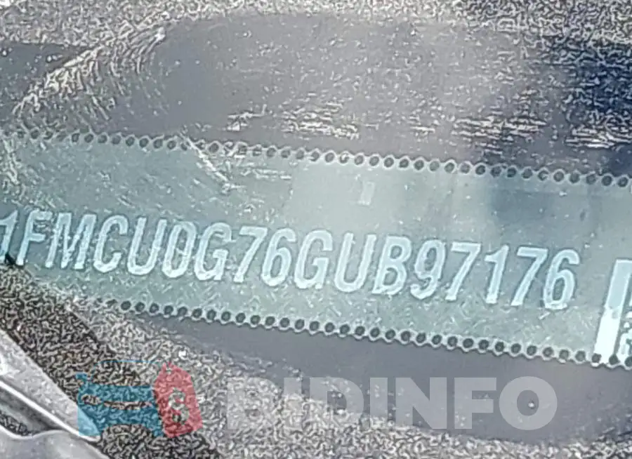 1FMCU0G76GUB97176 Photo# 12
