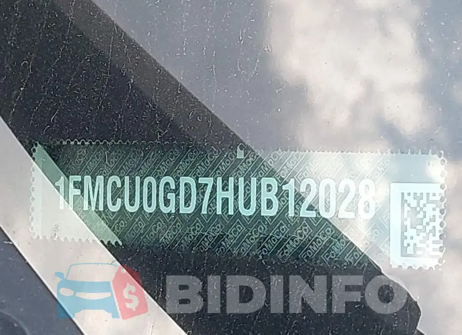 1FMCU0GD7HUB12028 Photo# 9