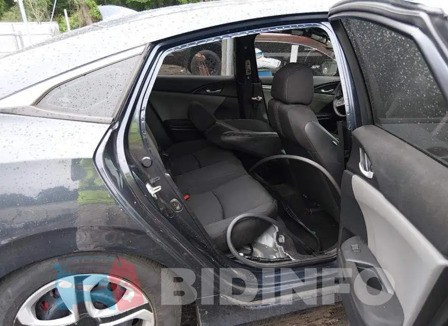 19XFC2F84HE216298 Photo# 8