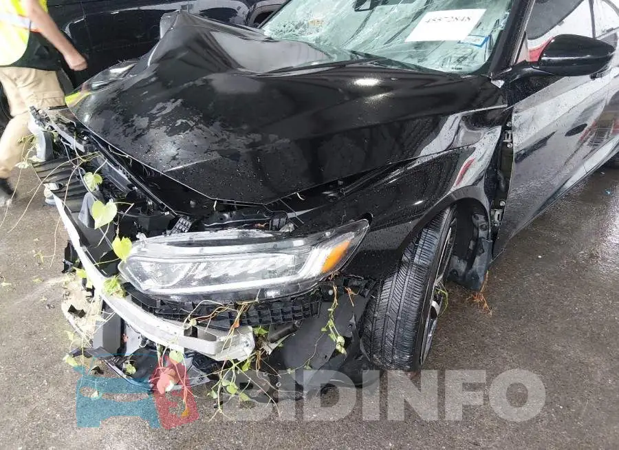1HGCV1F34JA096072 Photo# 21
