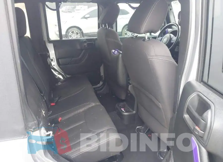 1C4BJWEG3HL570616 Photo# 8