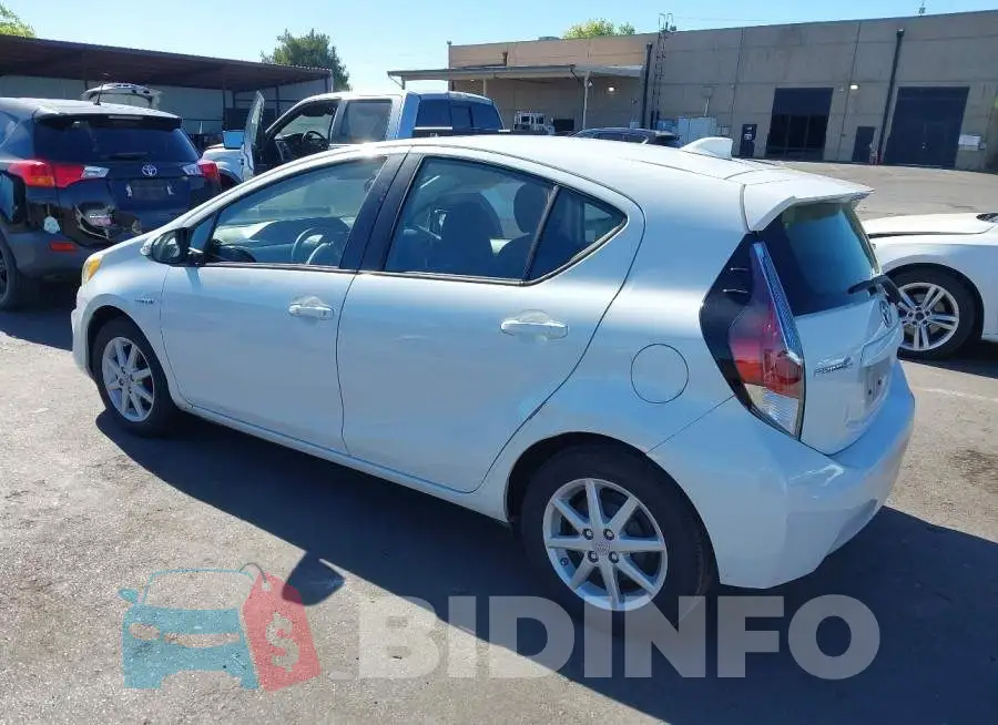 JTDKDTB33G1588969 Photo# 3