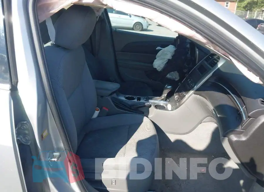 1G11A5SA9GF115183 Photo# 5
