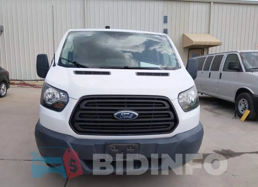 1FBZX2ZM0JKB42993 Photo# 17