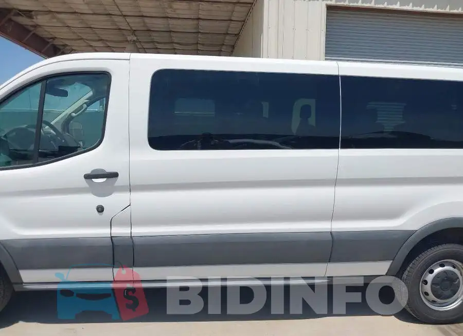 1FBZX2ZM3JKB52885 Photo# 18