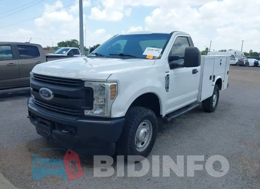 1FDRF3B60KEC15775 Photo# 2
