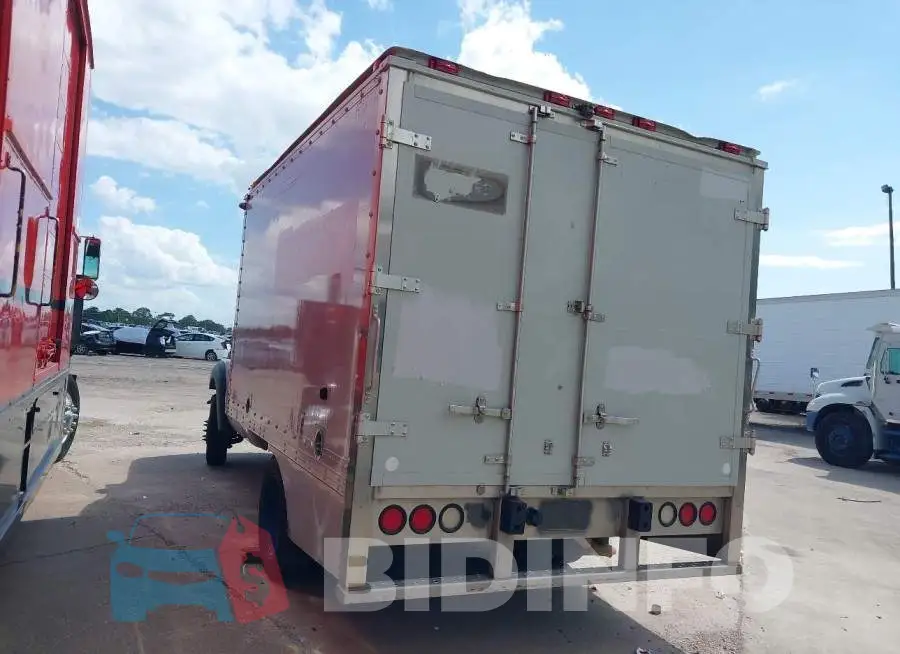 1FDUF5GT1GEA30033 Photo# 3