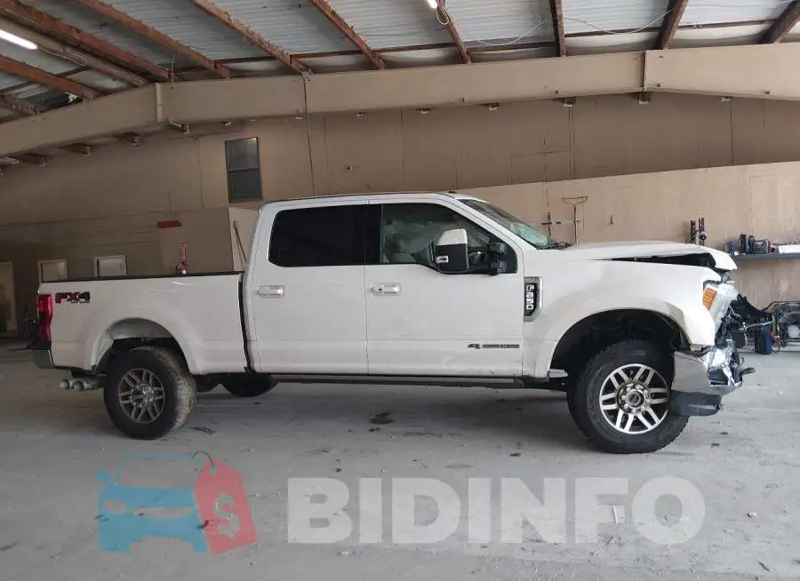 1FT7W2BT6JEB15691 Photo# 14