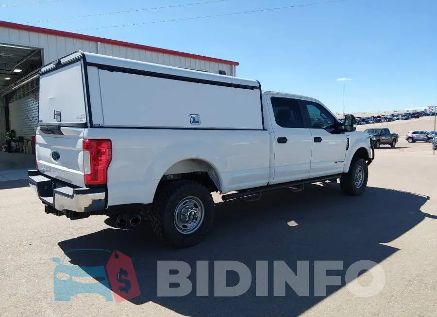 1FT8W3BT9HEF23087 Photo# 4
