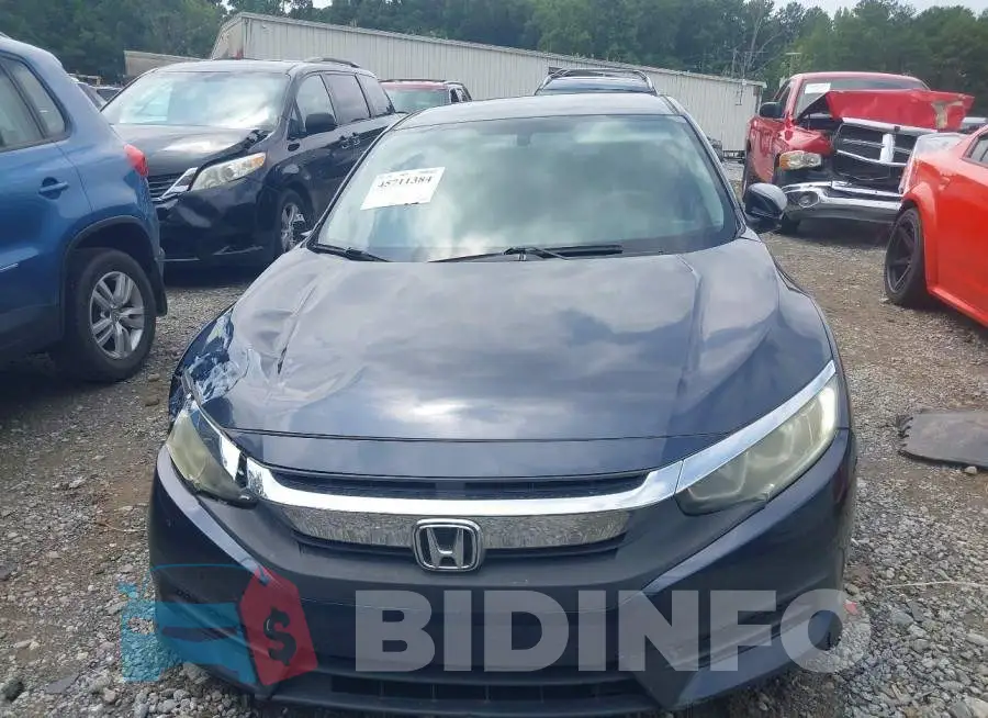 19XFC2F52GE003077 Photo# 12