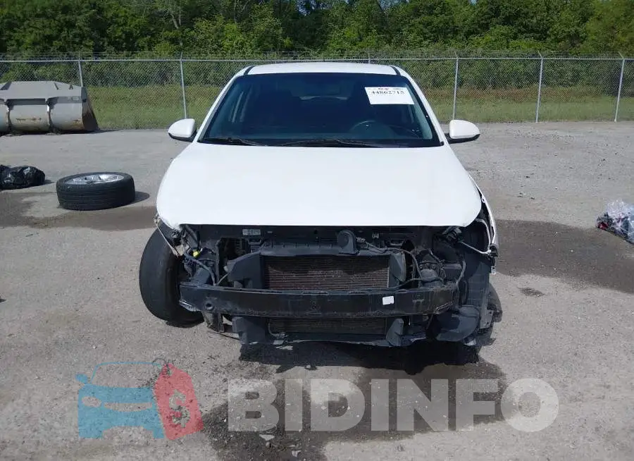 3KPC24A68LE112543 Photo# 13