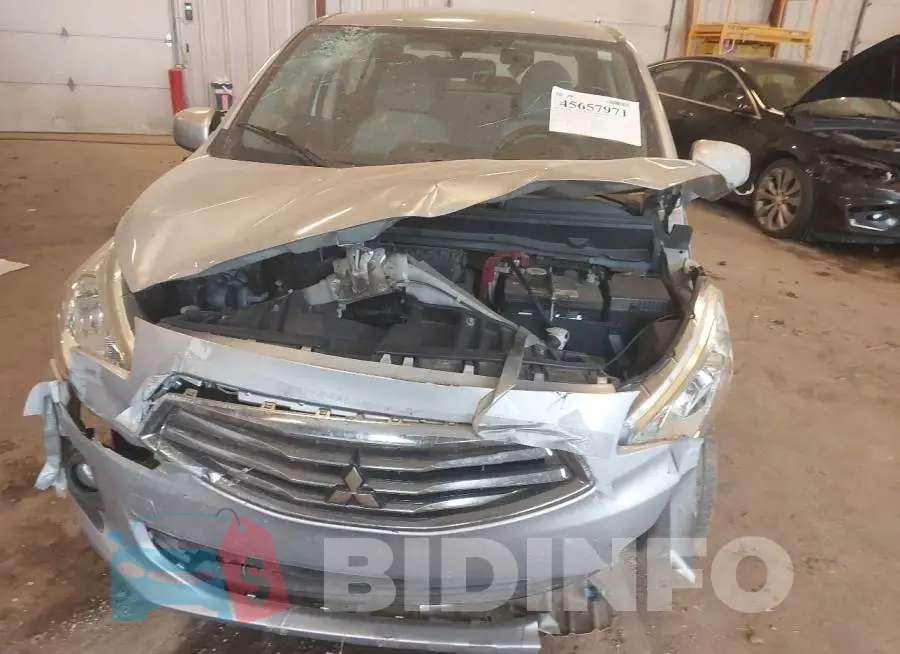 ML32F3FJ5KHF06684 Photo# 6