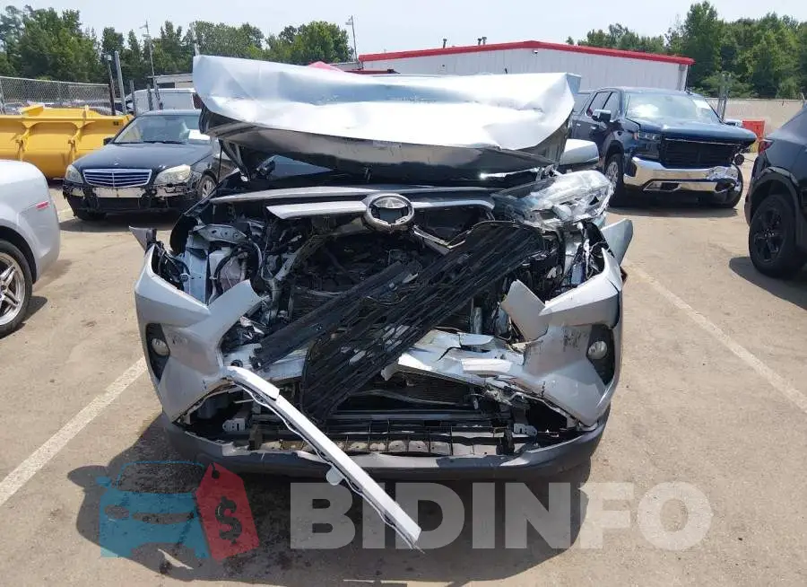 2T3C1RFV8KC016769 Photo# 13