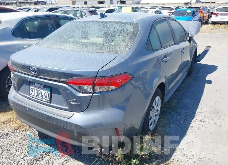 JTDBCMFE1S3092294 Photo# 4