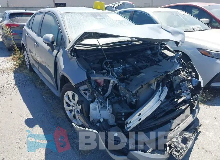 JTDBCMFE1S3092294 Photo# 1