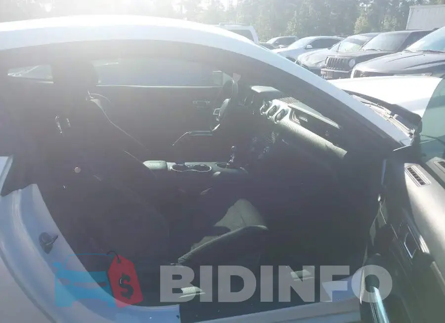 1FA6P8AM8G5288732 Photo# 5