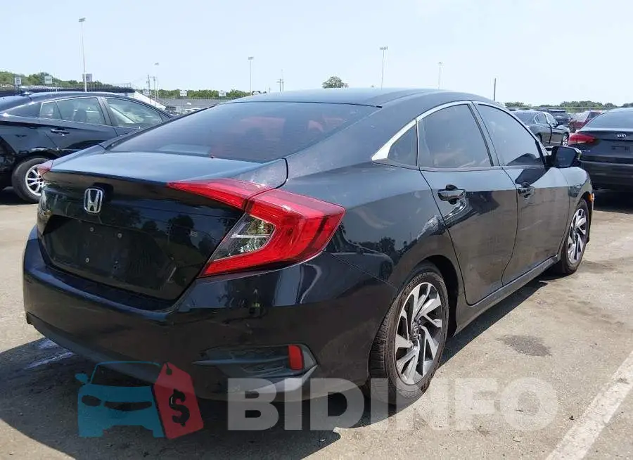 19XFC2F75GE228949 Photo# 4