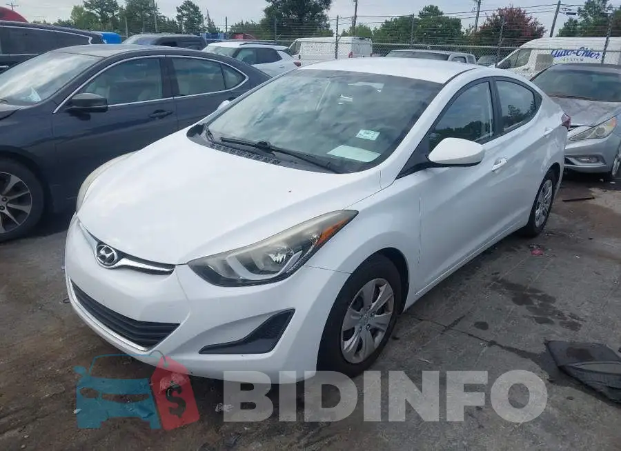 5NPDH4AE8GH720557 Photo# 2
