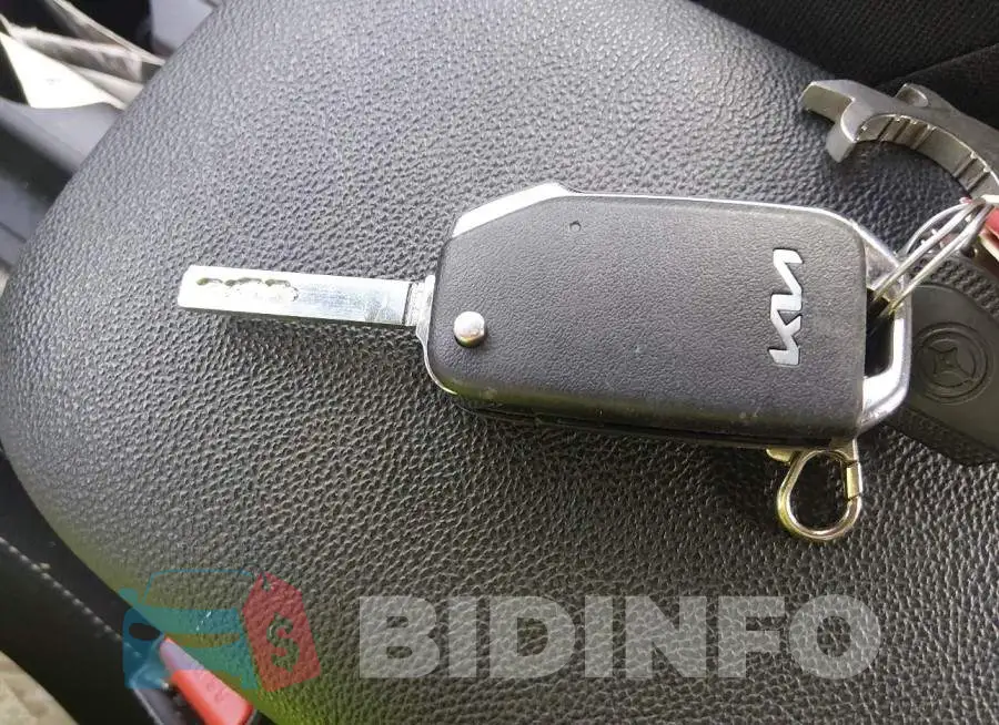 3KPF24AD2PE573187 Photo# 11