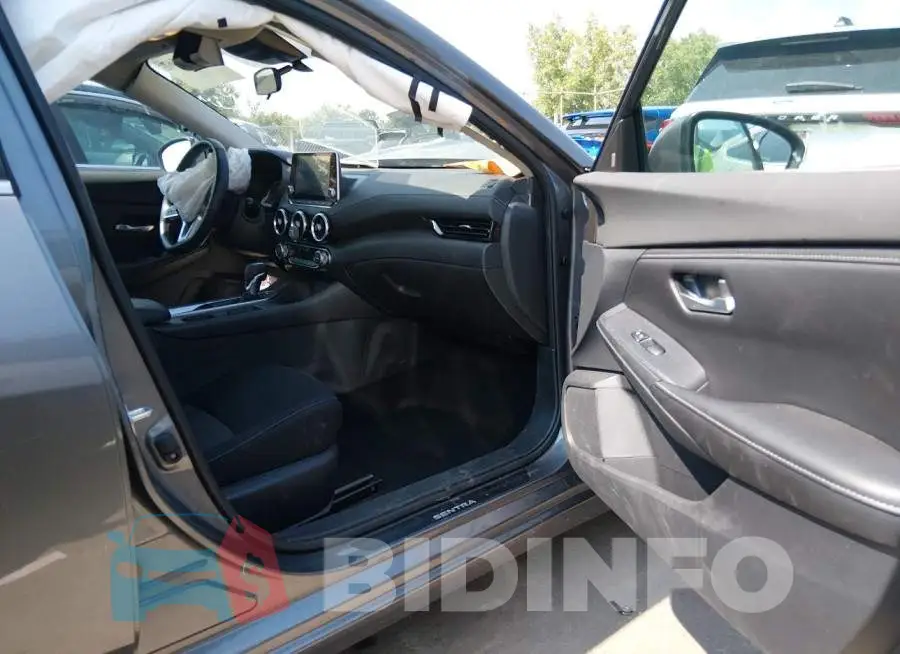3N1AB8CV3NY300894 Photo# 5