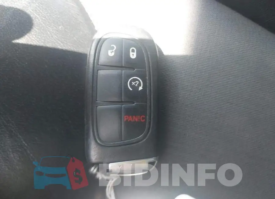 1C4PJLLB9JD519973 Photo# 11