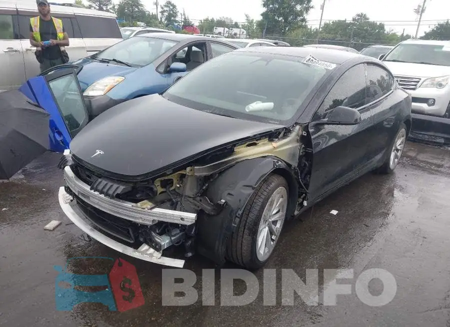 5YJ3E1EB7NF110034 Photo# 2