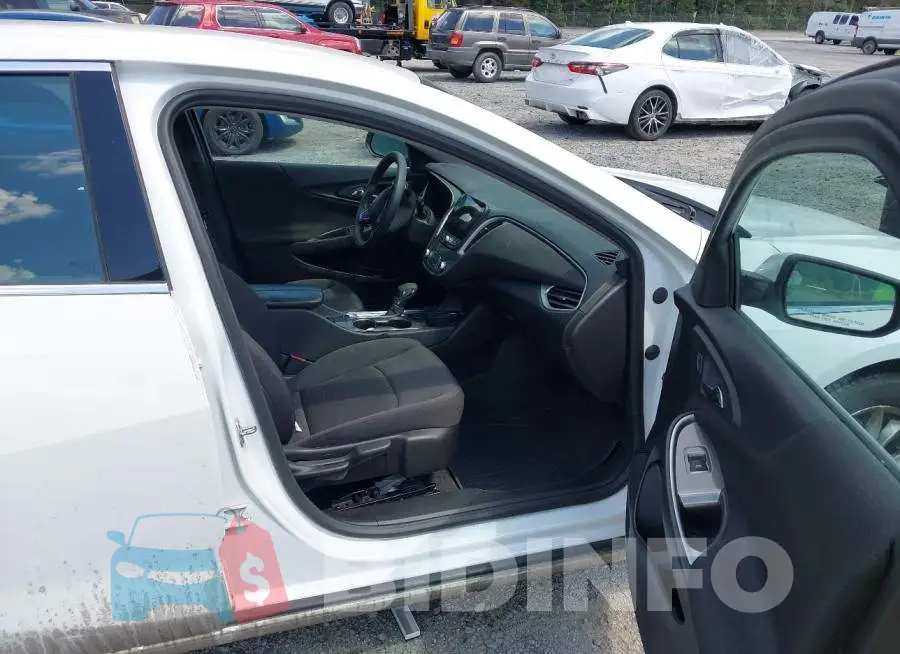 1G1ZD5ST5PF173366 Photo# 5