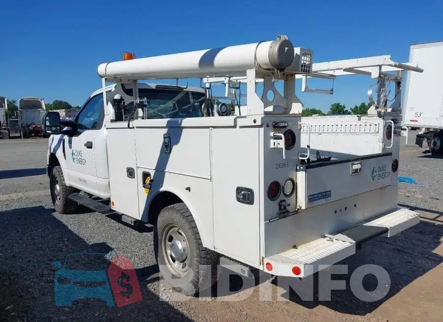 1FDRF3B66HEC17216 Photo# 15