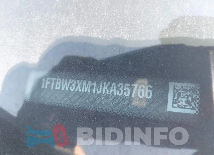 1FTBW3XM1JKA35766 Photo# 9