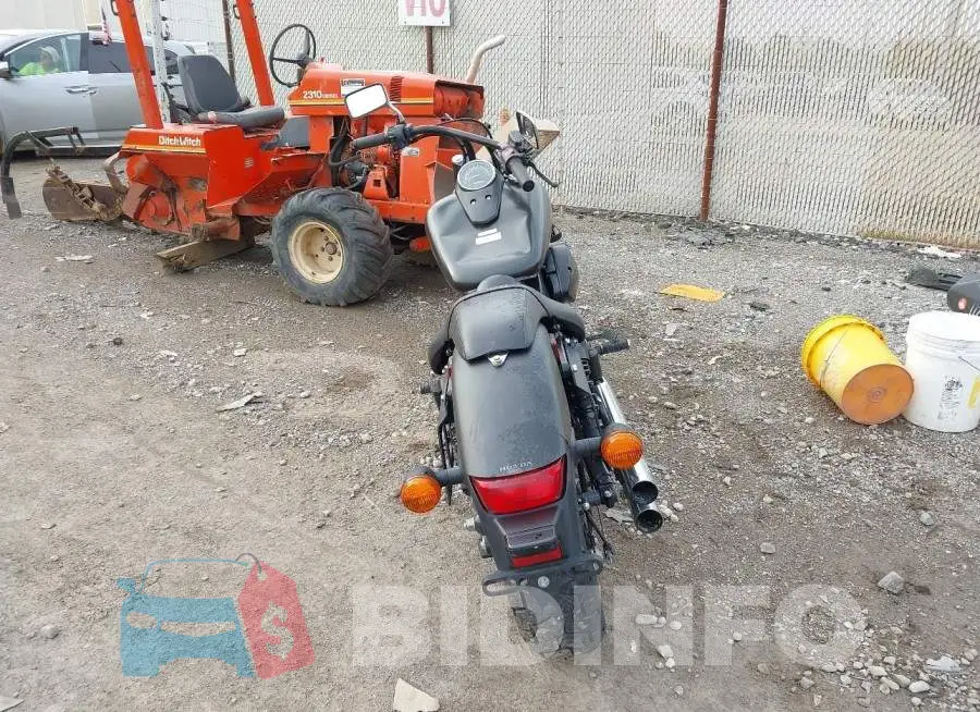 JH2RC5379HK700367 Photo# 6