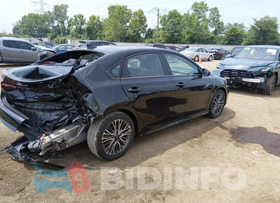 3KPF54AD0RE838926 Photo# 4