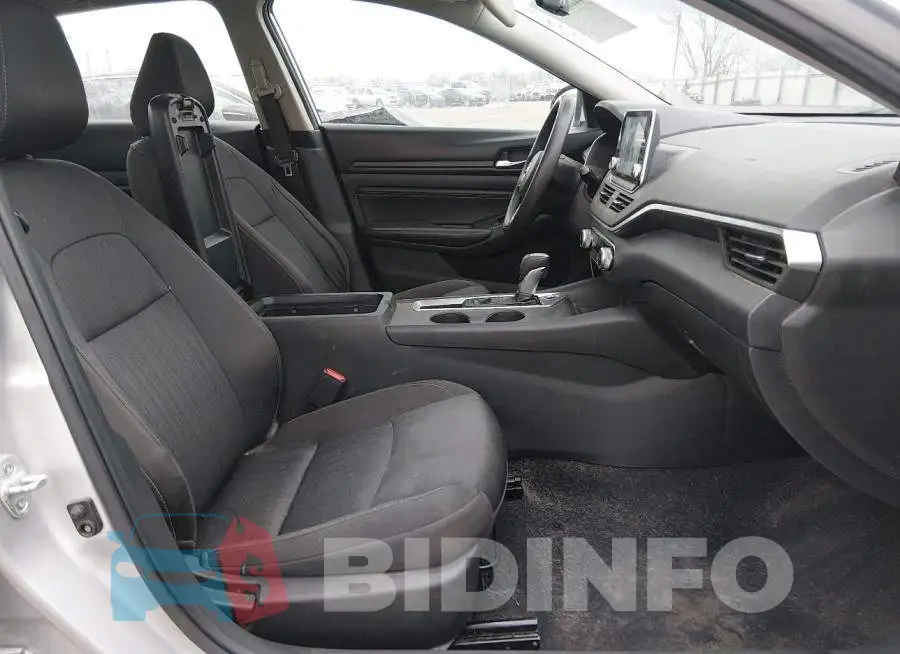 1N4BL4BV5LC245627 Photo# 5